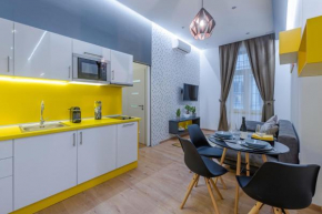 Amber / Navy Design Apartments with A/C